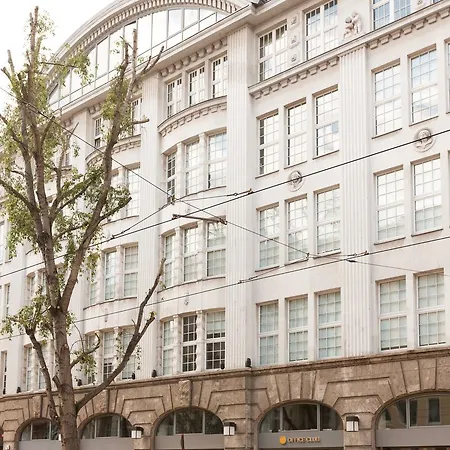 Elegantes 2-zimmer-apartment Im Kiez Von Prenzlauer Berg דירה ברלין