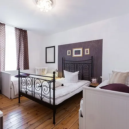 Elegantes 2-zimmer-apartment Im Kiez Von Prenzlauer Berg Apartment *