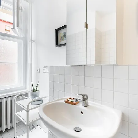 Elegantes 2-zimmer-apartment Im Kiez Von Prenzlauer Berg Berlin